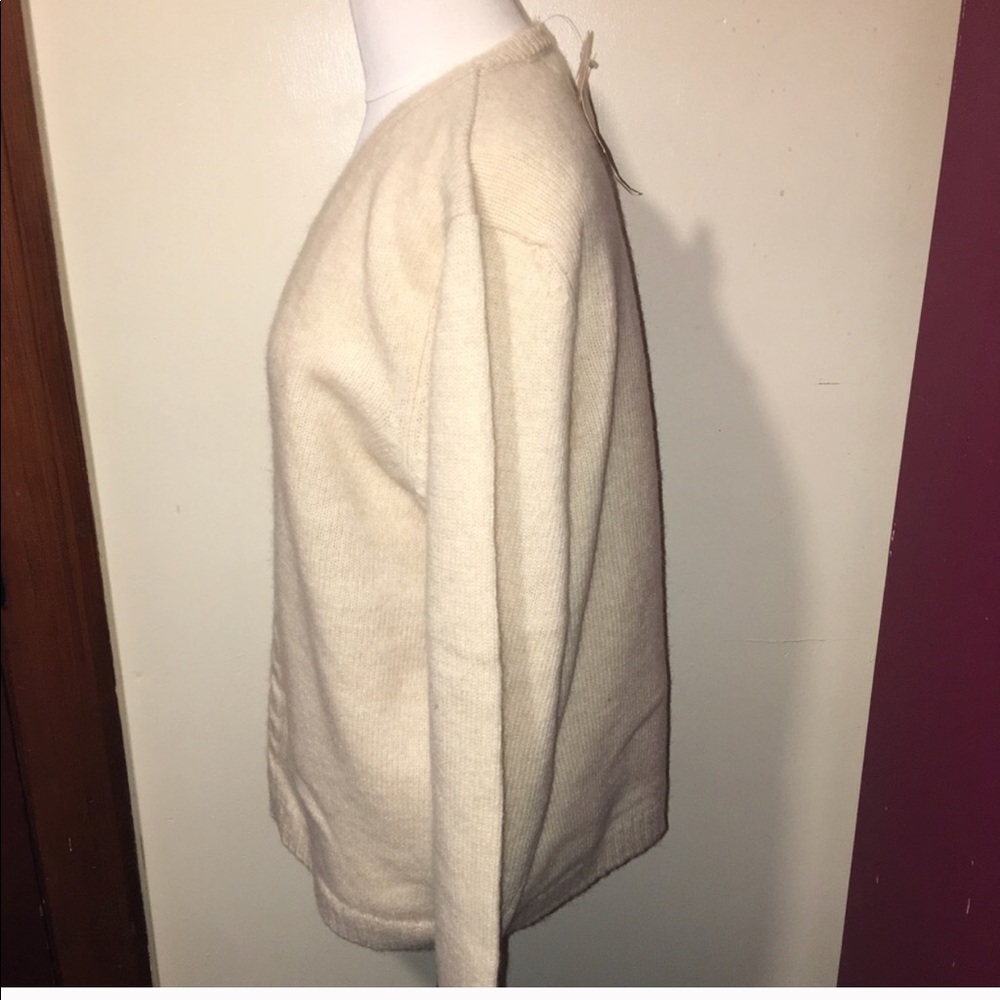 Sweater - Picture 2 of 4